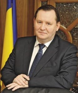 Corruption in new Ukraine: former officials returning to their positions