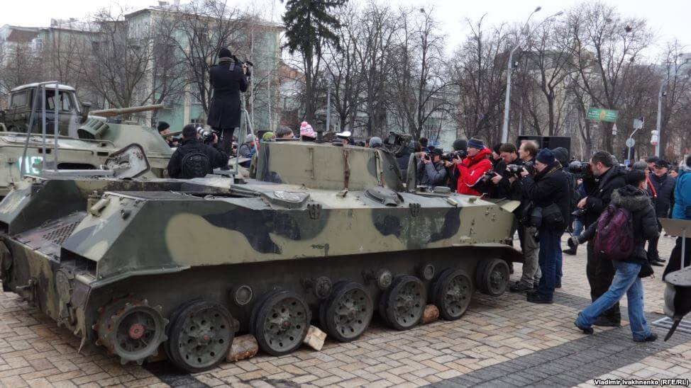 21.2.-euromaidanpr-bmd-radiosvoboda