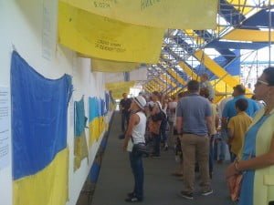 Flags that Ukrainian servicemen carried in combat showcased on National Flag’s Day