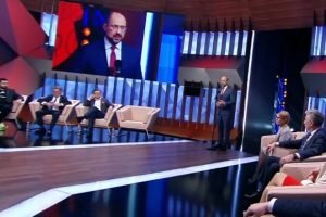 By giving water, Ukraine is also giving up Crimea