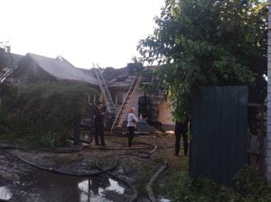 A very suspicious arson: Ukraine’s main anti-corruption spokesperson had the roof of his house burn down to ashes