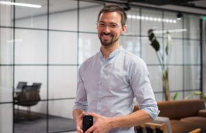 Revolut rises to $ 33 billion valuation. Ukrainian Vlad Yatsenko becomes a billionaire