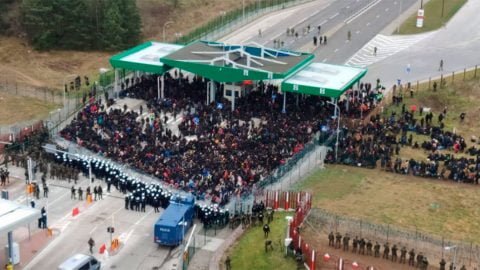 Will Putin redirect migrants to Ukraine's borders? Let’s look into Moscow's new game in Belarus