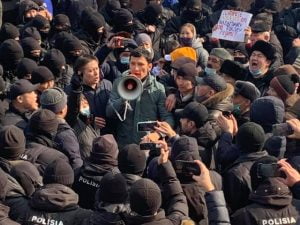 Kazakhstan protesters demand split from Russia and support for Ukraine