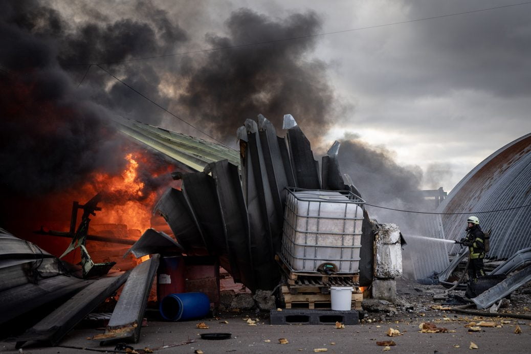 About 100 air bombs dropped on Mariupol, 2,187 people killed