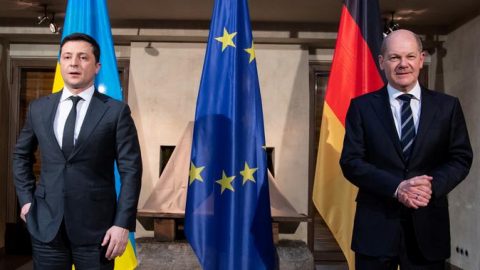 Scholz called Zelenskyy after talking to Putin