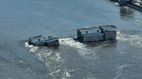 Greenpeace: Kakhovka Dam blow up has caused the flooding of 32 objects with chemicals, oil and gasoline