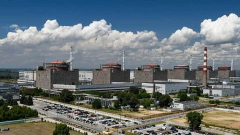 Two scenarios of possible consequences of a terrorist act at the Zaporizhzhia nuclear power plant