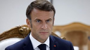 Why Macron is harshly criticized by French parties and media for his position on Ukraine?