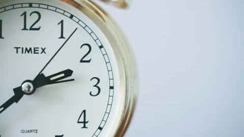 Ukrainian scientists urge Zelenskyy to veto the law on daylight saving time cancelation