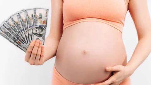 Ukraine plans to increase childbirth benefits