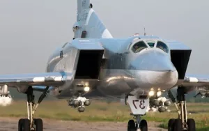 Russia has concentrated a large number of aircraft at the Olenya airbase: what could this mean?