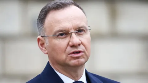 Only the President of the United States can end Russia’s war against Ukraine. Europe is incapable of doing so