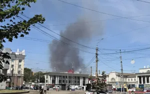 Russian Strike on Dnipro Damages Schools and Hospital, Casualties and Fatalities Reported