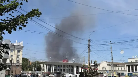 Russian Strike on Dnipro Damages Schools and Hospital, Casualties and Fatalities Reported
