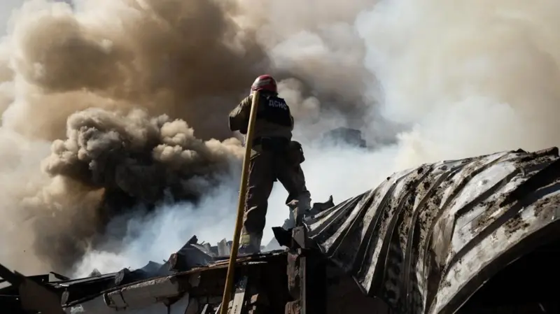 Russia’s strike on Poltava: the city and regional military recruitment centers were damaged; there are civilian casualties and injuries