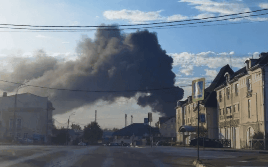 Dozens of Ukrainian Drones Launch Coordinated Attack on Russian Factory in Rostov Region